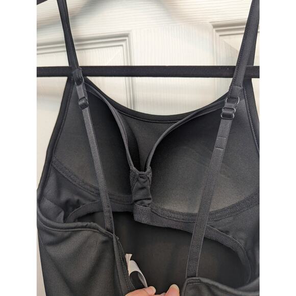 Athleta Dress Tank Built In Bra Tenniscore Golf Pickleball Challengers Zendaya - Picture 3 of 8
